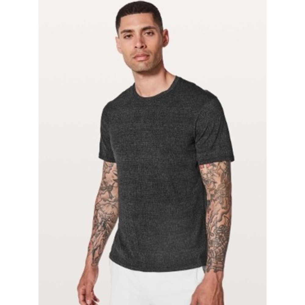 Lululemon In Mind Short Sleeve